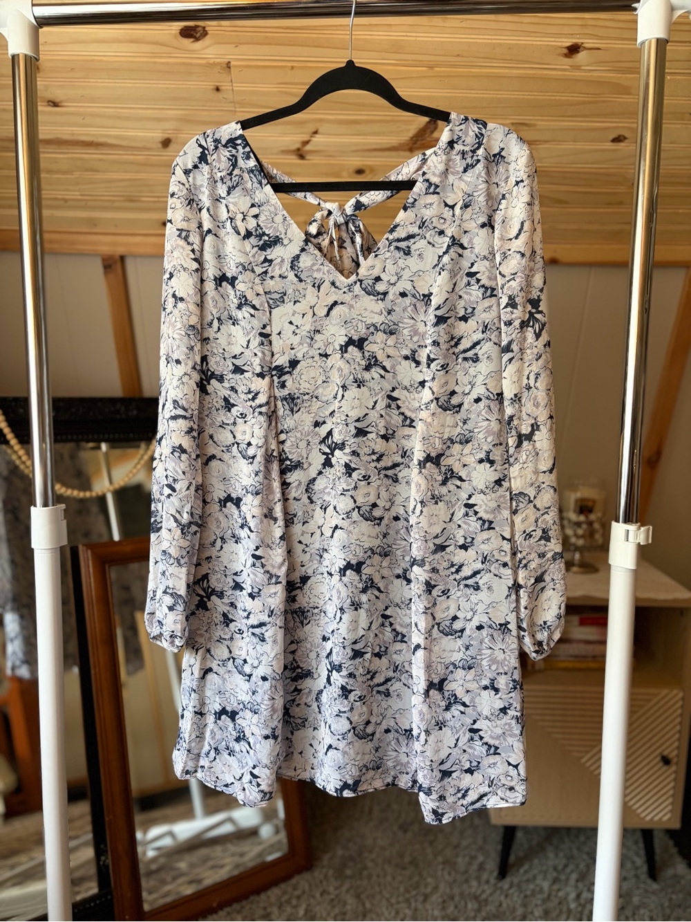 BCBGeneration Navy & White Floral Long Sleeve Tie-Back Dress